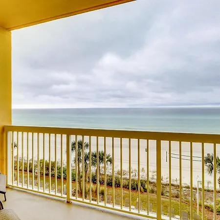 Calypso Resort And Towers E0407
